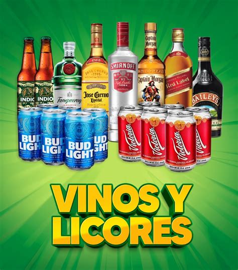 Botellas de Coca Beer y otros licores de coca en la destilería El Viejo Roble