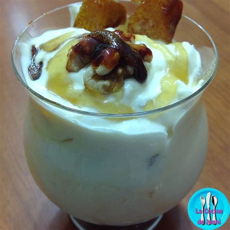 Mousse de nueces en copas