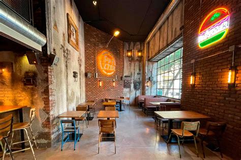 Fachada de Panzzer Grill en Zaragoza