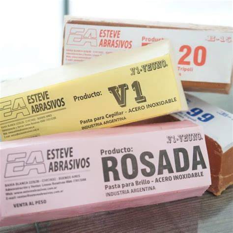 Diferentes presentaciones de pastas de pulir (barras, líquidas)