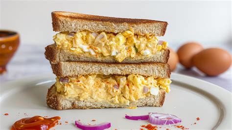 Huevos fritos para sándwich