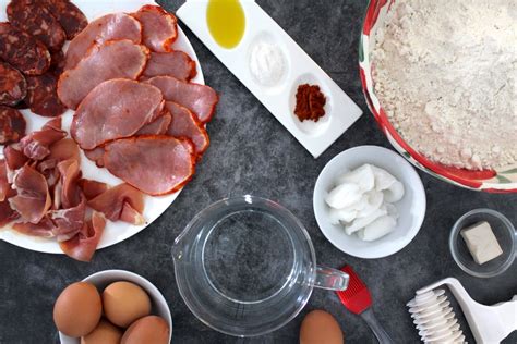 Ingredientes para la masa del hornazo