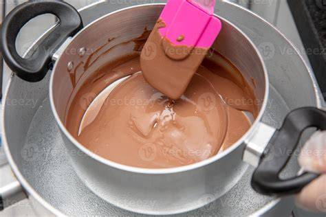 Azúcar derritiéndose en una olla