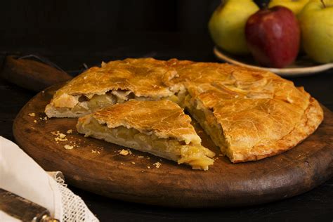 Empanada de manzana gallega