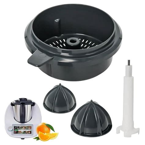 Thermomix con exprimidor de naranjas acoplado