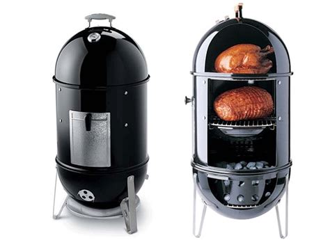 Ahumador Weber Smokey Mountain Cooker en acción