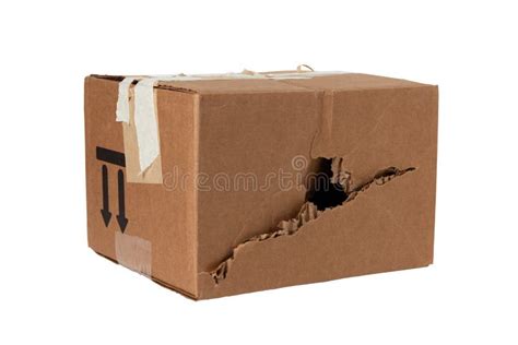 Imagen de la caja de envío dañada y con posible contaminación.