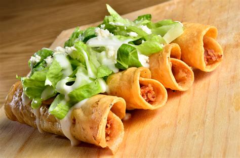 Variedades de Tacos Dorados
