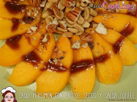 Salsa toffee cremosa con frutos secos
