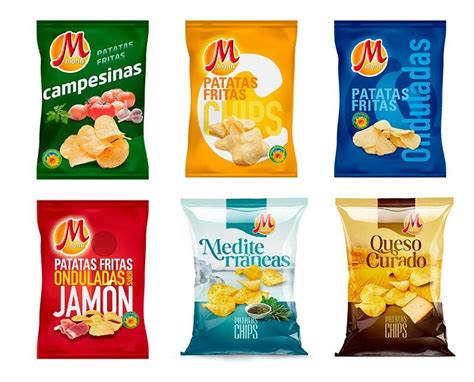 Variedad de patatas fritas de bolsa