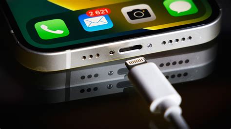 Conectores y puertos del iPhone 15
