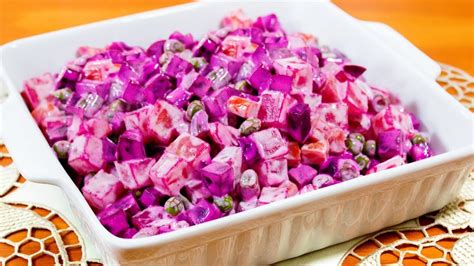 Ensalada Rusa Chilena en un bowl, lista para servir