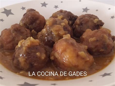 Albóndigas de choco en salsa