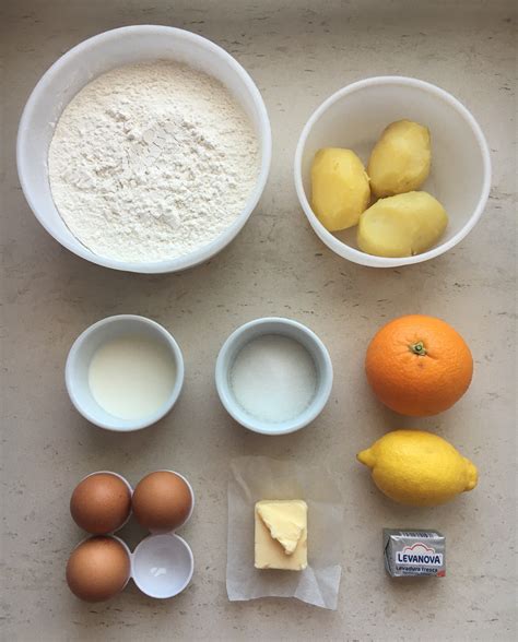 Ingredientes para panecillos de patata