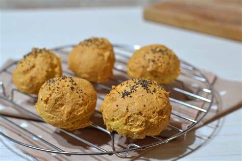 Panecillos de patata listos para rellenar