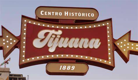 Avenida Revolución en Tijuana durante la época de la Prohibición.