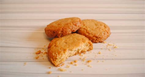 Ingredientes principales de la torta de Algarrobo