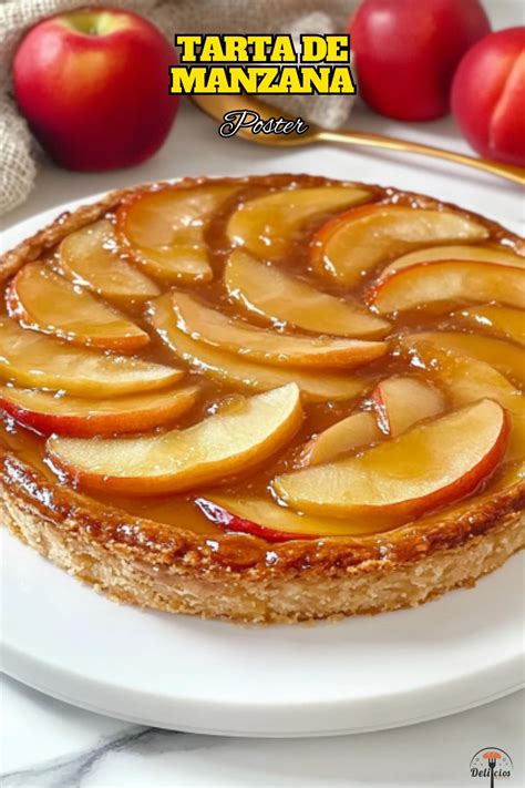 Tarta de manzana lista para servir