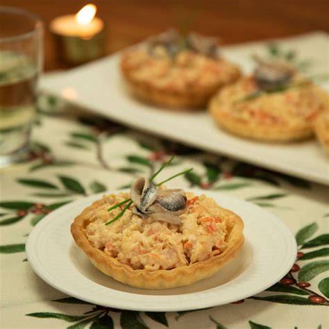 Tartaletas de cangrejo y boquerones terminadas