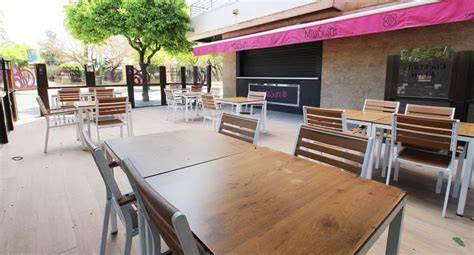 Terraza de Miss Sushi Alameda