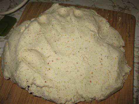 Masa de tortilla estirada