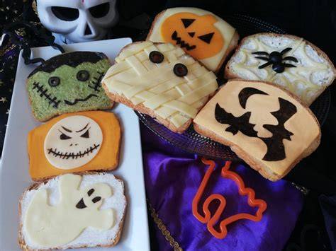 Ejemplos de tostadas de Halloween con pan de molde
