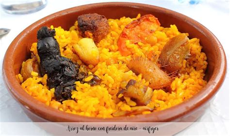Arroz al horno en freidora de aire con ajos tiernos