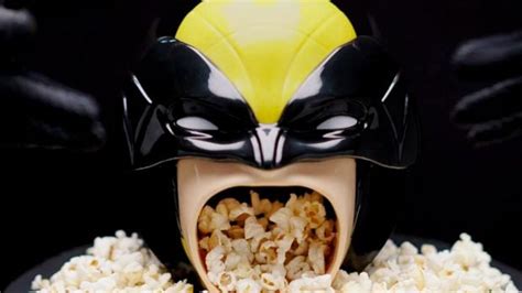 Cubo de palomitas de Deadpool y Lobezno con la boca abierta de Wolverine