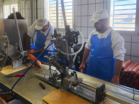 Producción artesanal de embutidos