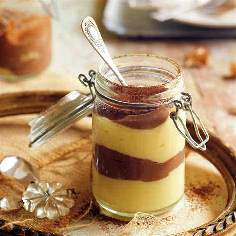 Natillas bicolores en vasitos