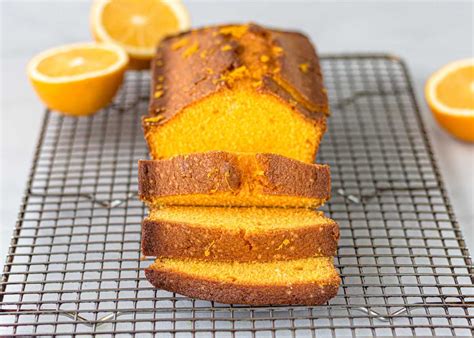 Bizcocho de naranja con suero de leche