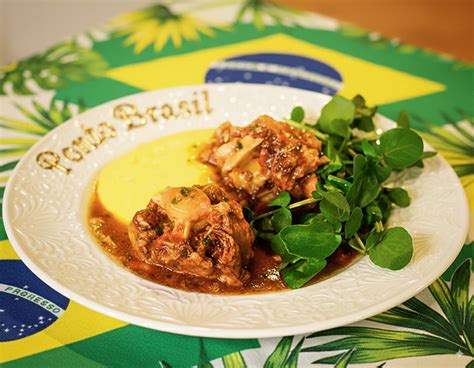 Plato de Rabada brasileña