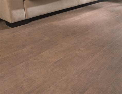 Infografía: Ventajas del suelo porcelánico sin juntas