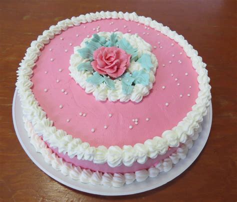 Pastel Crema Boston terminado y decorado