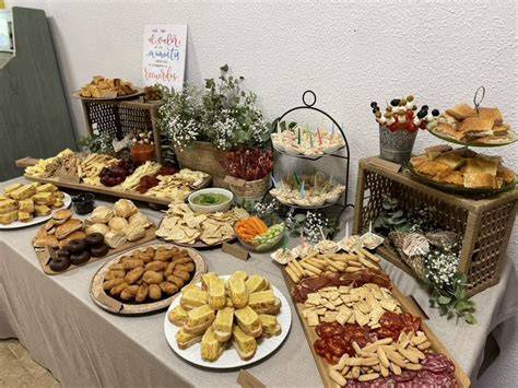 Mesa de catering dulce y salado