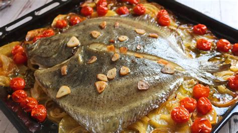 Rodaballo al horno servido
