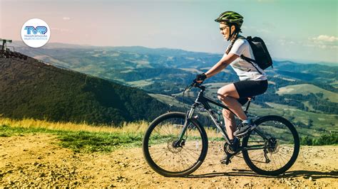 Ciclistas en una ruta de montaña