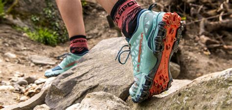 Detalle de la suela Michelin en zapatillas de trail running
