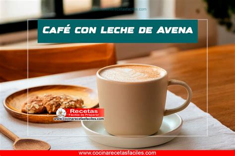 Taza de café con leche de avena con espuma y un corazón dibujado