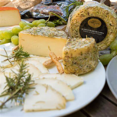 Queso de cabra a las finas hierbas de Extremadura