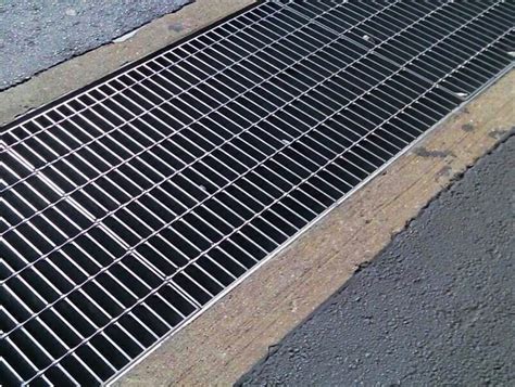 Uso de las rejillas metálicas dentro del recipiente de cristal