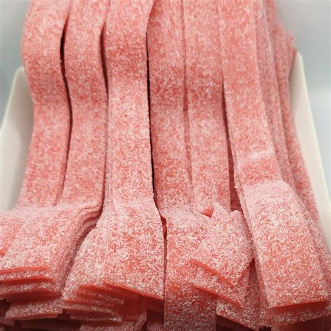 Lenguas de chuches con recubrimiento de pica pica