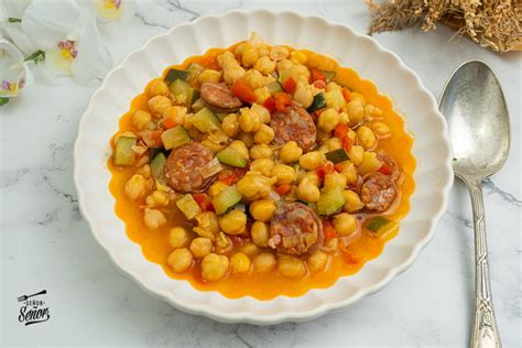 Garbanzos triturados para la base de la milanesa