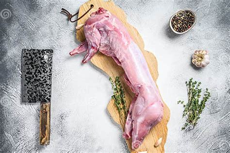 Carne de liebre cruda