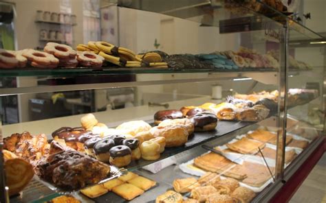 Vitrina de dulces sin gluten de La Celiacoteca