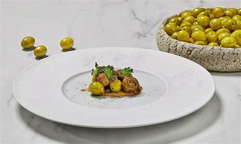 Plato de Alcachofa Manzanilla, Alcachofas y Caviar Intercambio