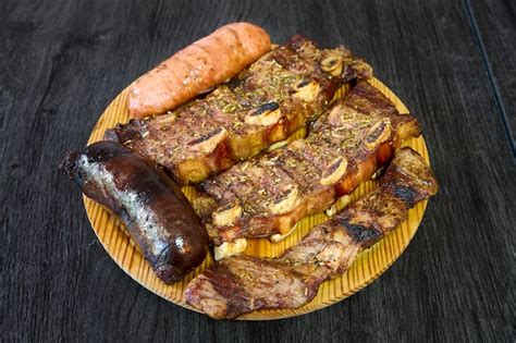 Plato de asado completo de Parrilla Sanabria