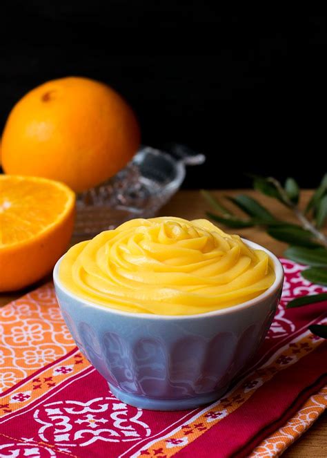Crema de naranja espesa para relleno de torta