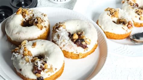Donuts de boniato en una mesa