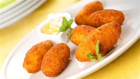 Ingredientes para croquetas de queso sin gluten